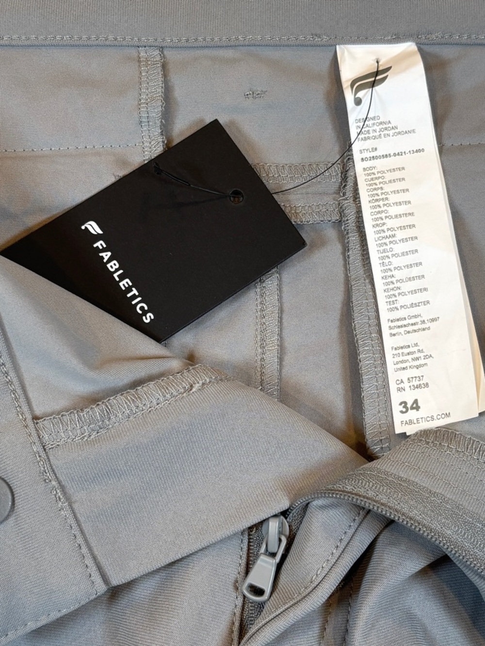 NWT Fabletics Men's Gray The Only Short Size 34 Athletic Gym Golf Stretch - Picture 3 of 9